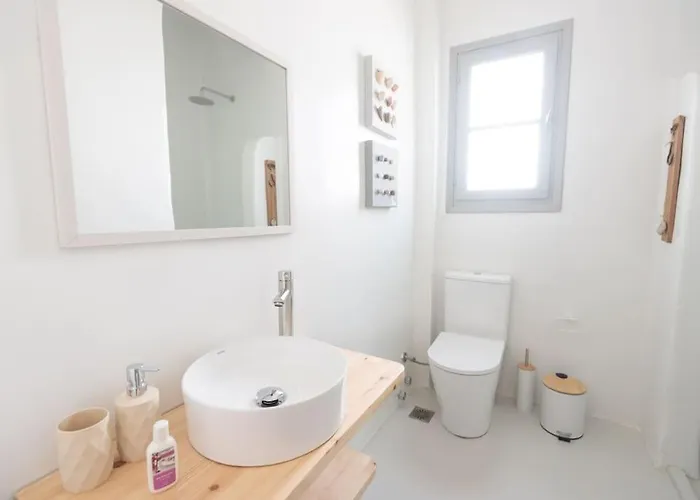 Swell S9 New In Apartment Naoussa